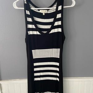 Monteau Size Medium Maxi Dress